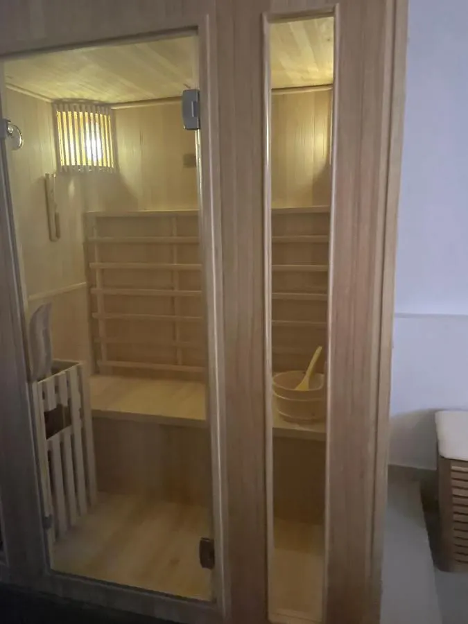 Appartement L'Idylle à LʼIsle-sur-la-Sorgue 0*,