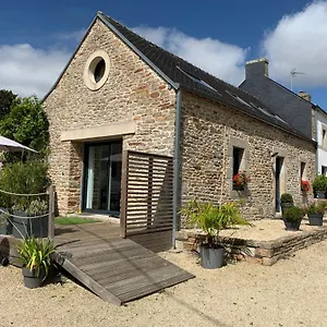 Longere Kerveguen Armor Hébergement de vacances Leuhan